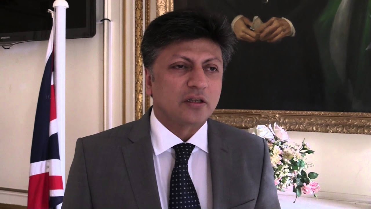 Ambassador Ahmed visits Pakistani High Commission in London