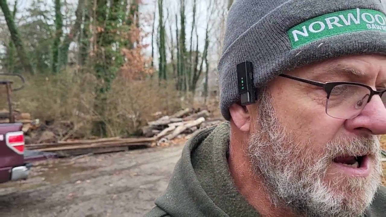 BEAUTIFUL WOOD!  Milling a 15' Tupelo log for a customer plank.  Challenging but SUCESS!  part 1