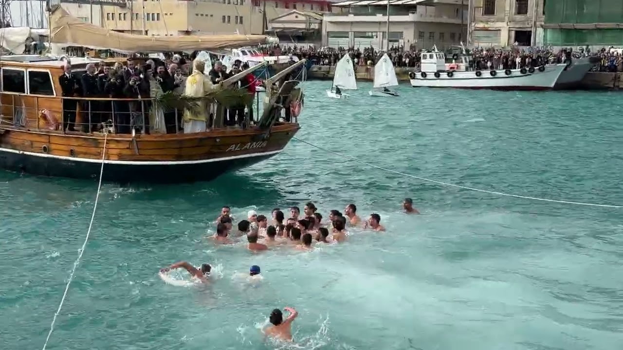 Θεοφάνεια στο λιμάνι της Καλαμάτας 