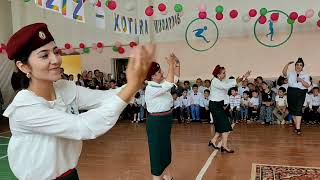 Harbiy bo'lmagan qizlar raqsi. / Dance of not war girls. / Танец не военных девушек.