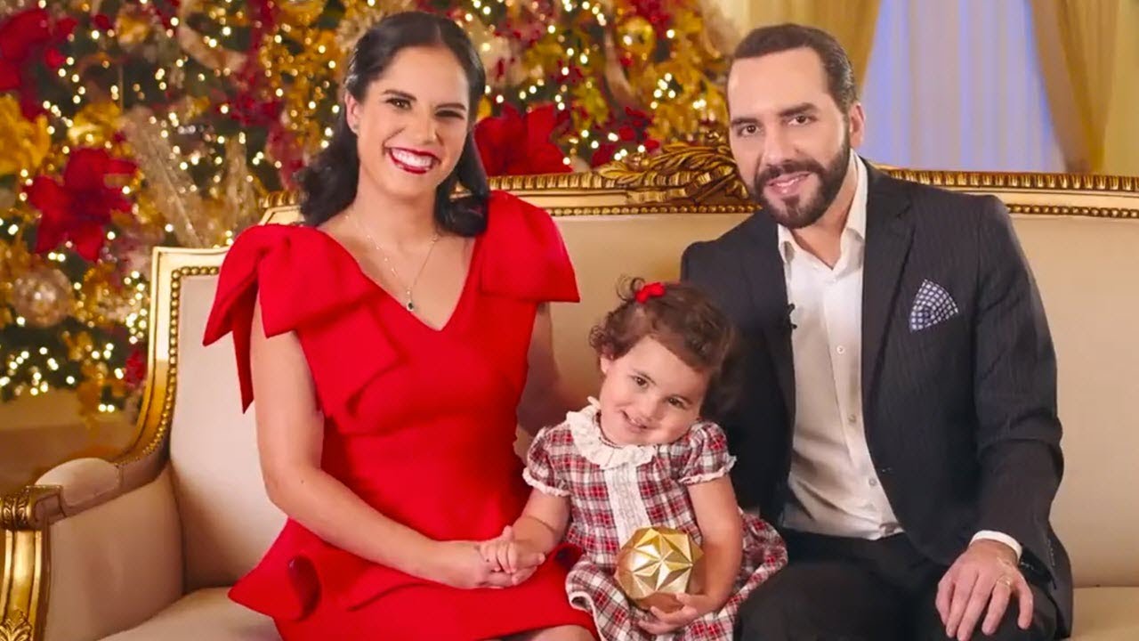 Mensaje De Navidad De Nayib Bukele Y Su Familia Youtube