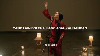 Mitty Zasia - Yang Lain Boleh Hilang Asal Kau Jangan (Live acoustic & Choir)