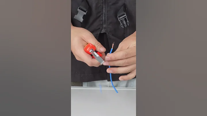 KNIPEX 13 76 200 ME WireStripper #knipex #knipextools #aunco