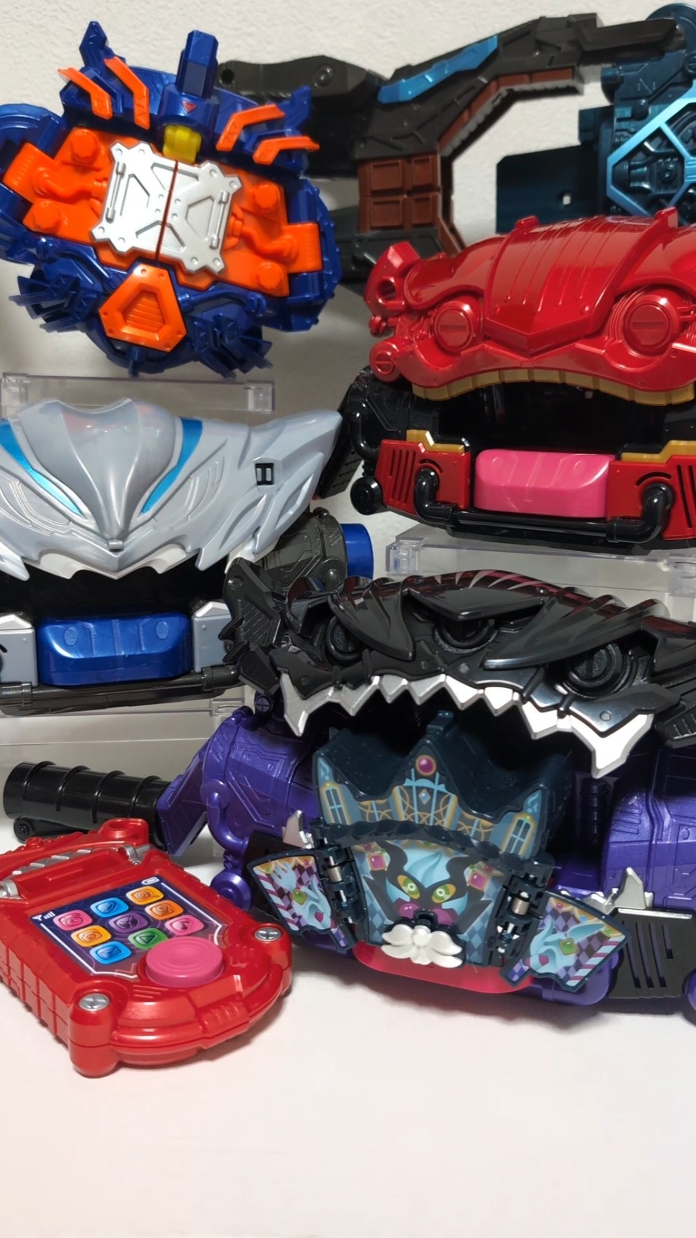 Does Hexenheim Gochizou work with other items? #KamenRiderGav