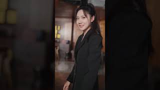 Poor Girl Pushed Door Too Hard On Her First Day,It Fell Off—But CEO Wasn’T Mad And Fell For Her!