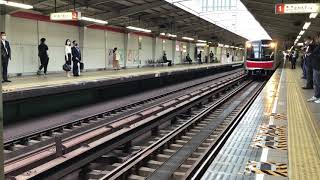 大阪メトロ御堂筋線西中島南方駅1番線30000系31905F到着