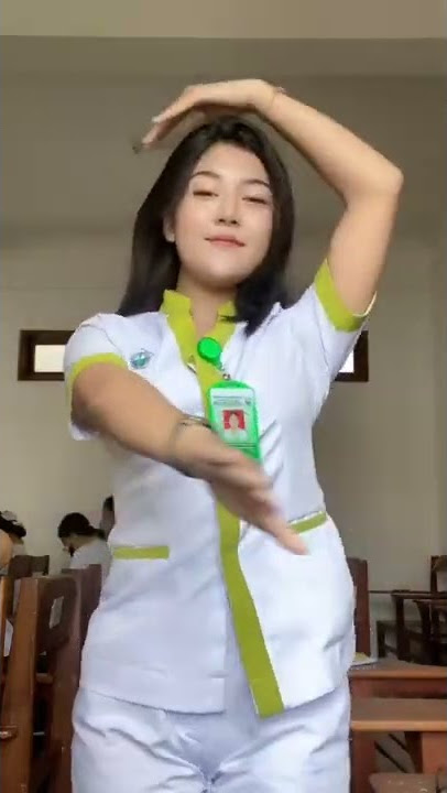 Bidan Cantik Goyang asik #shorts