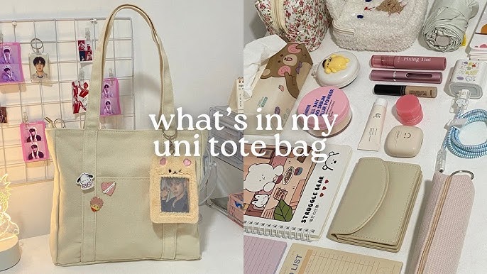 Whats in your tote bag? 👜 #whatsinmybag #whatsinmytotebag