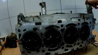 Toyota Corolla 2.2 Diesel, пробило прокладку головки. Toyota Corolla 2.2 Diesel, пробило прокладку головки.
