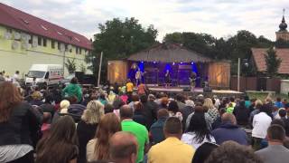 Helenine oči - hoja hop