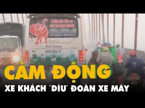 Video Hình ảnh cảm động về chiếc xe khách 'dìu' đoàn xe máy... - youtube