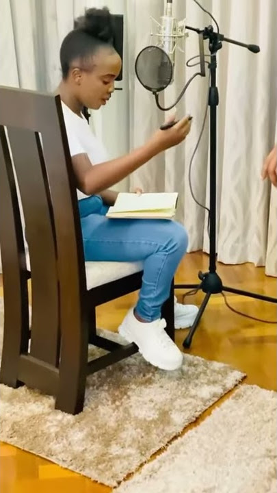 Nadia Mukami Ft Maua Sama - Zungushie (Studio Session)