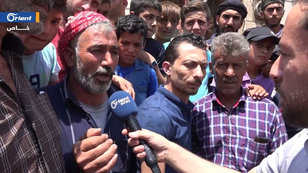 غضب وحزن بالشمال السوري .. الآلاف يشيعون قتيل العنصرية 