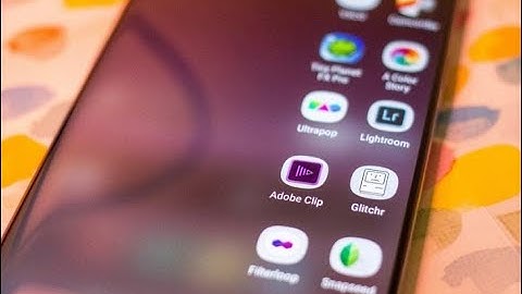 How to Enable & Disable Edge Panel Samsung Galaxy S8+