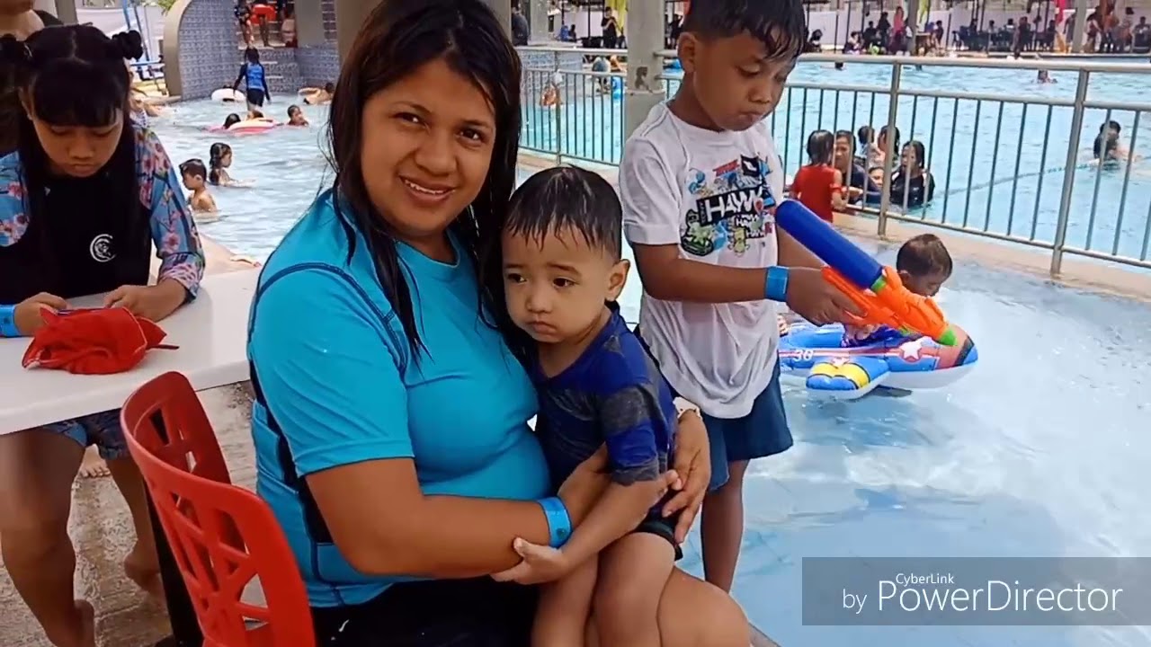 Amaro Resort, Punturin Valenzuela City - YouTube