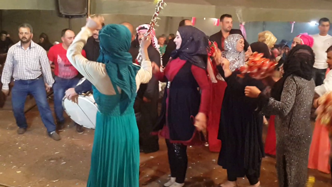 اجمل اعراس التركمان في قرية عدوس بعلبك لبنان ولعريس محمد عبدو عجم ويحي الحفل الفنان احمد نجم