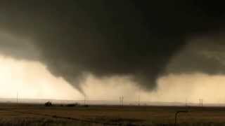 MultivortexTornado south of El Reno, May 31, 2013