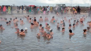 Сорвались с кумовьями на Крещение в горячем источнике скупаться 19 01 2020