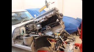 Jaguar E-Type engine removal