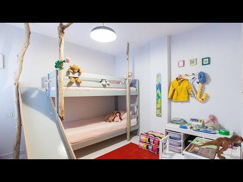 Habitación infantil con literas y tobogán - Decogarden