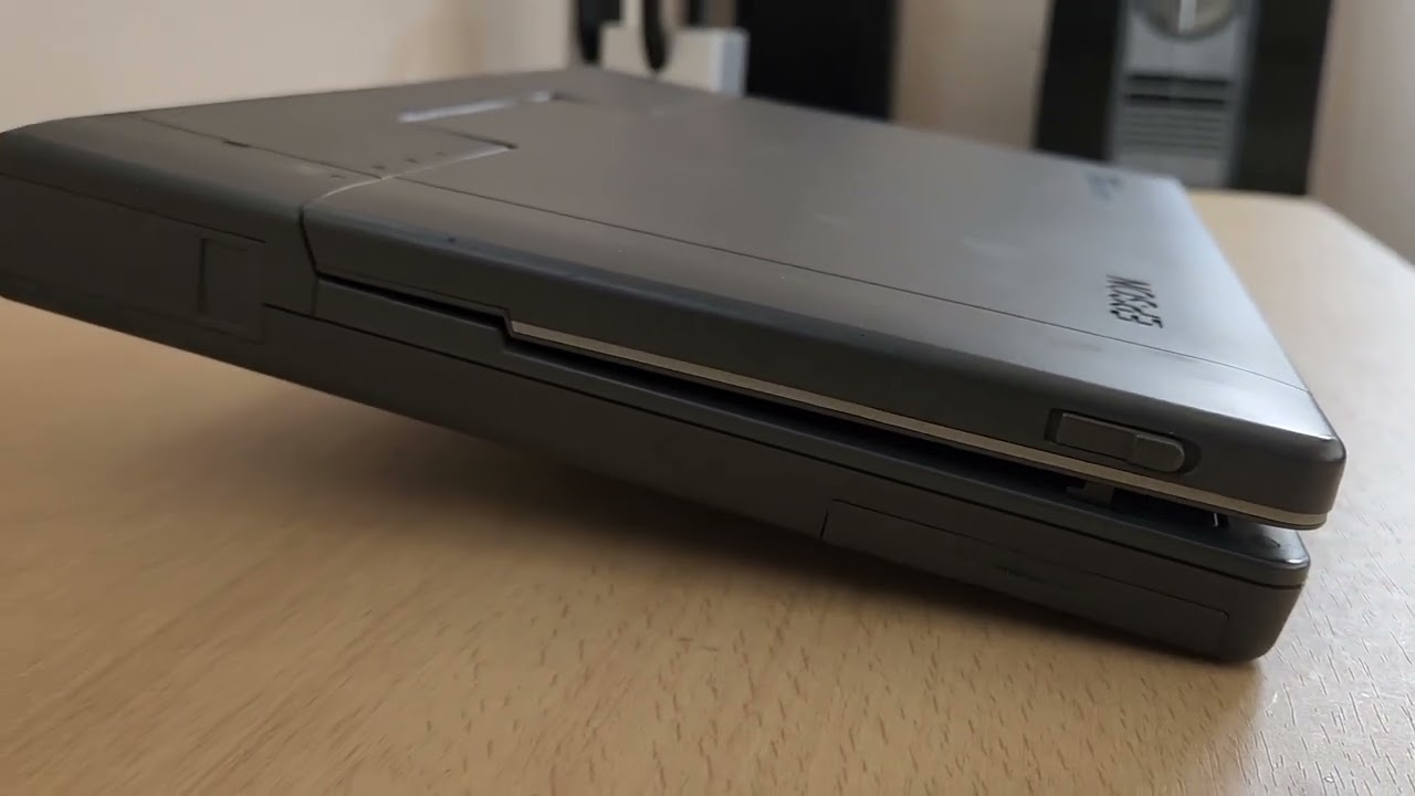 PC 286 NOTE executive (EPSON) 1989年 - YouTube
