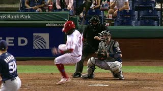 MIL@PHI: Barnes gets Herrera to fall down on swing