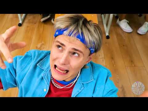 Video CHÀNG NỔI TIẾNG PHẢI LÒNG NÀNG MỌT SÁCH! Chàng Năng... - youtube