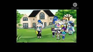 Hana Can Playing Violan