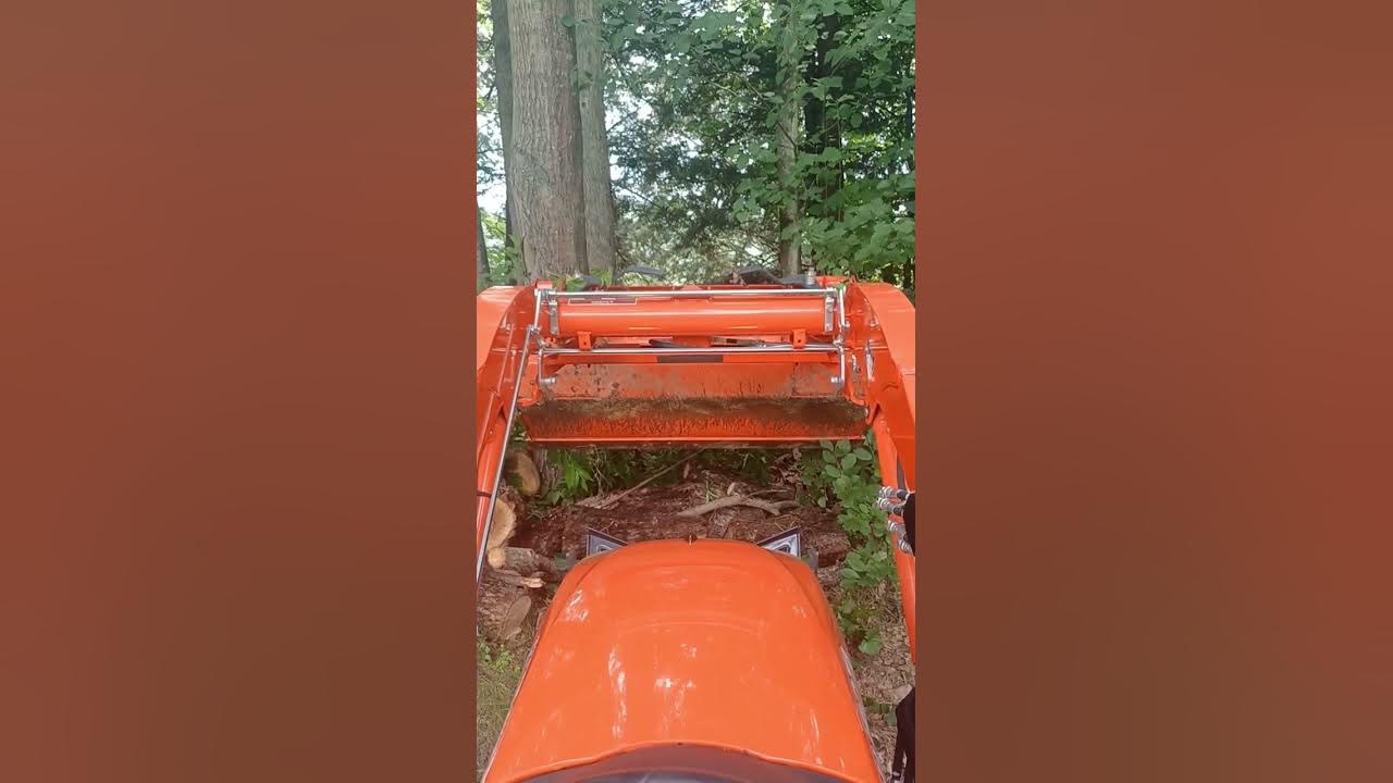 Kubota LA340 tractor At Work YouTube