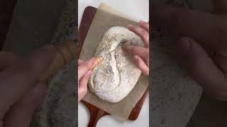 Sourdough bread scoring خبز ساوردو