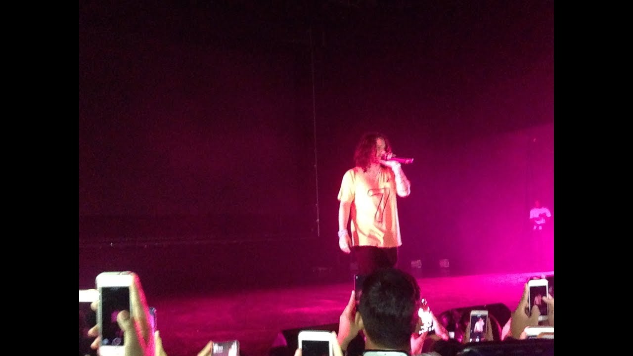 Cherry Hill Russ (Live in Manila) YouTube