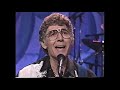 Capture de la vidéo Carl Perkins + Dave Edmunds - Blue Suede Shoes + Interview - Tonight Show 1/27/97 Hq Stereo