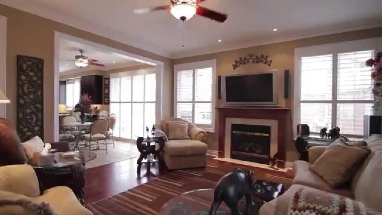 1554 Jarvie Crescent, Milton Ontario - Listed by Chuck Charlton Royal LePage Meadowtowne Realty