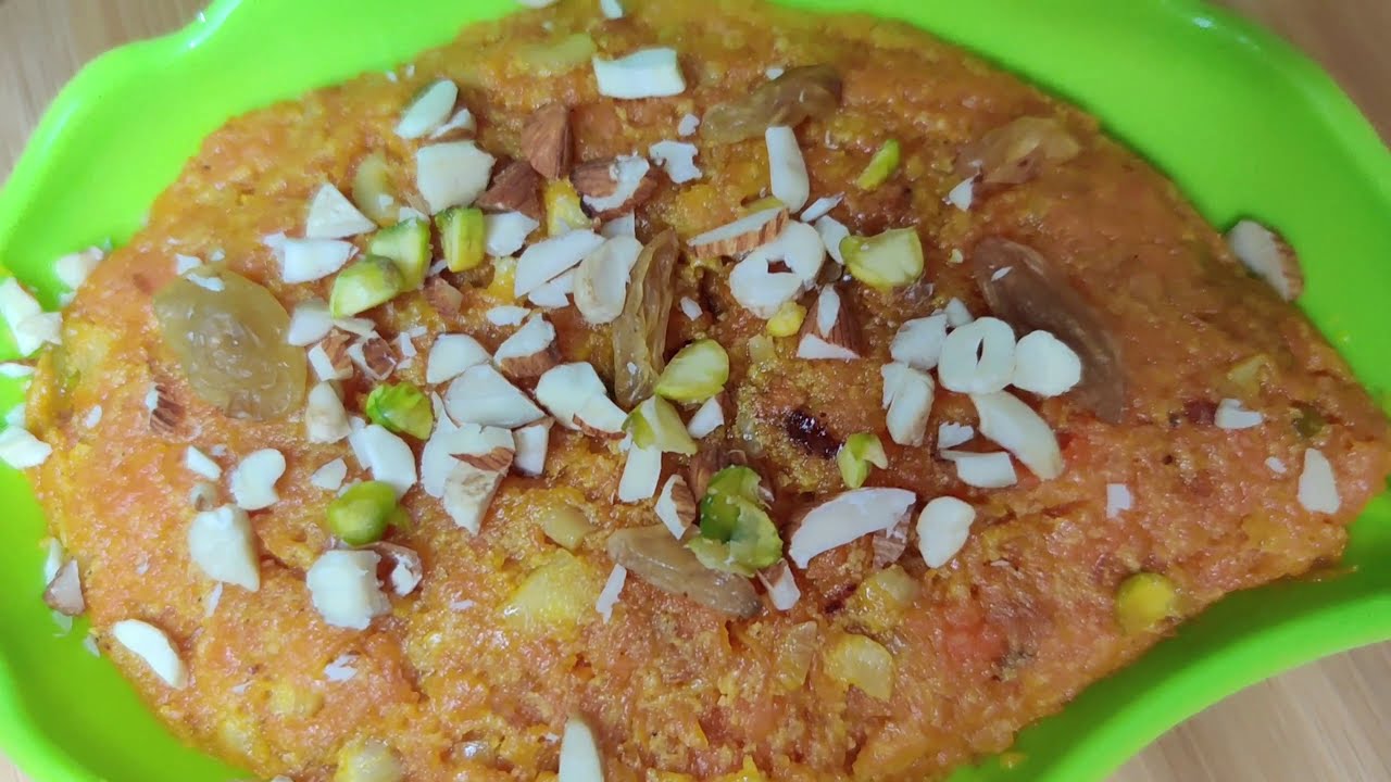 How to make Gajorer Halua || Gajorer Halua || (গাজরের হালুয়া) || ঝটপট ...