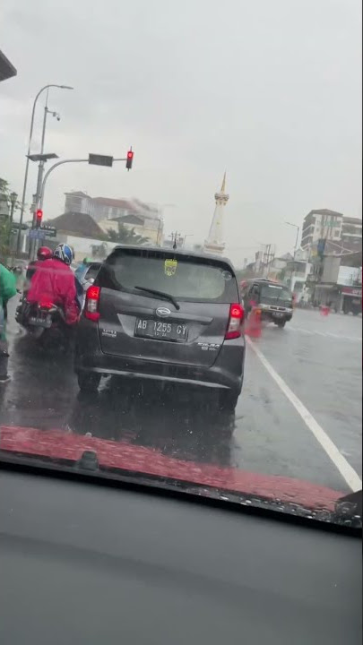 Jogja hujan hari ini #tugujogja #malioboro