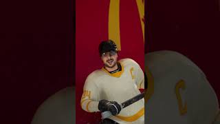 McDavid et Matthews sont de retour chez McDo avec le repas bâtons des étoiles de la LNH🅫.