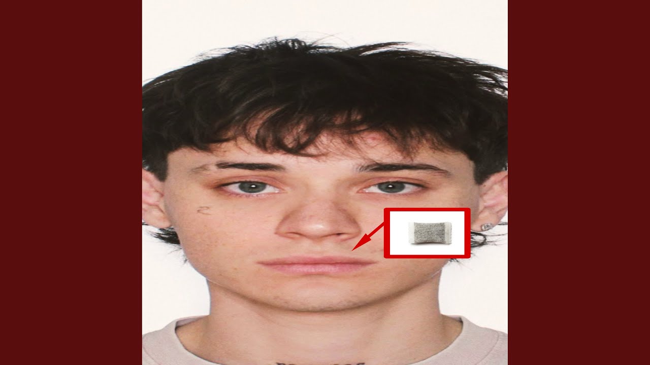 ХОТЕЛА ЦЕЛОВАТЬ