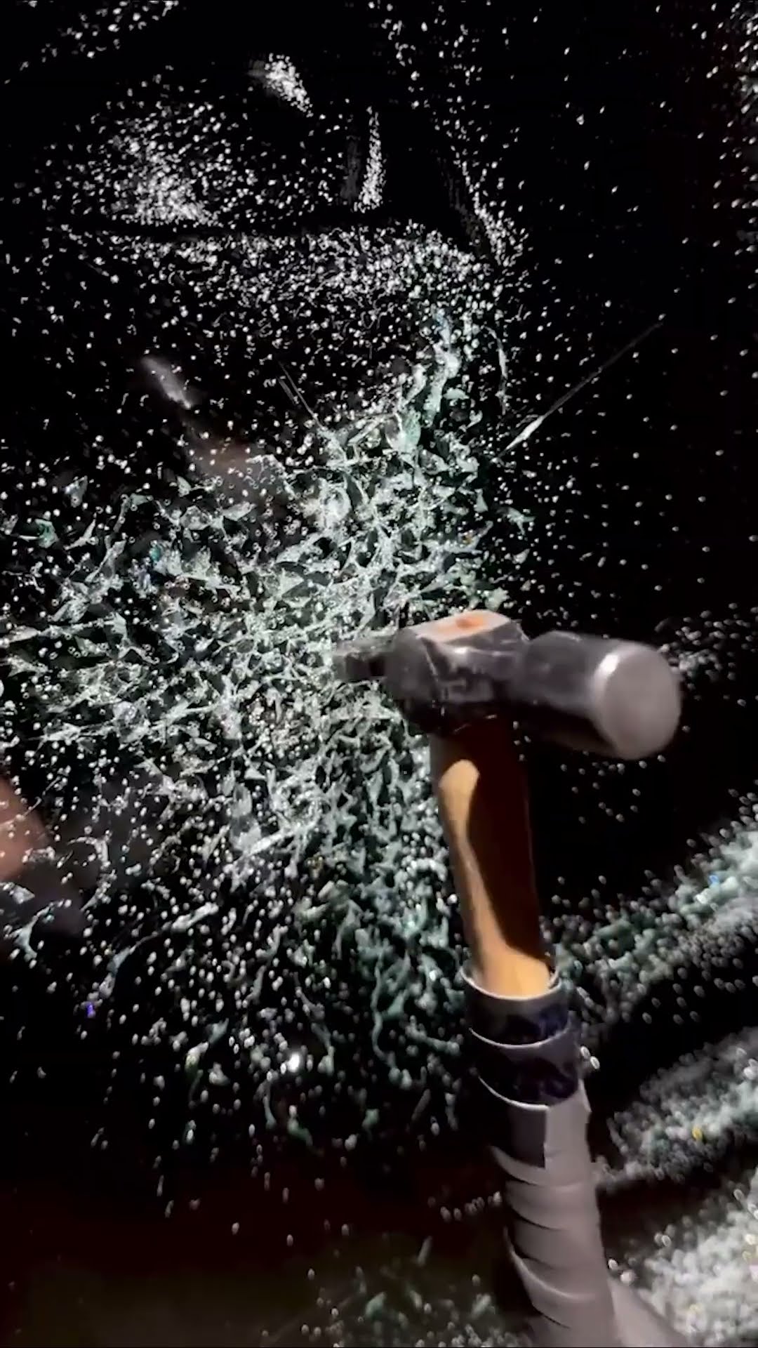 Professional Glass Breaker