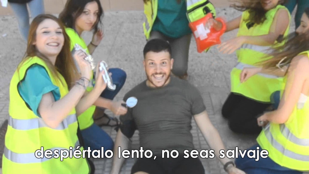 Parodia Despacito - Graduación enfermería UMU 2013/2017