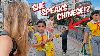 How Do Chinese Kids React To Foreigners?