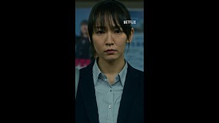 黄色い線までお下がりください🚃 #忍びの家 #Houseofninjas #賀来賢人 #吉岡里帆 #Netflix #ネットフリックス #ネトフリ