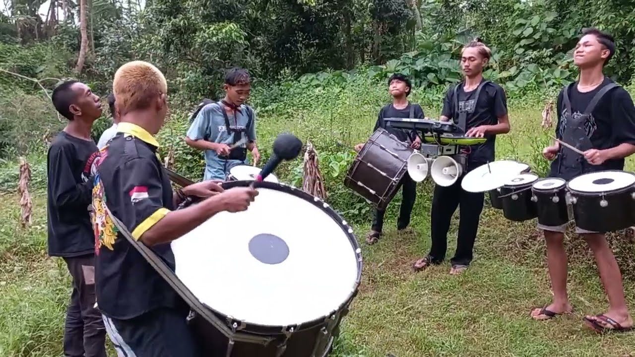 NEW MAONG REMAS MAIN MUSIK DI PINGGIR SUNGAI -  vlog