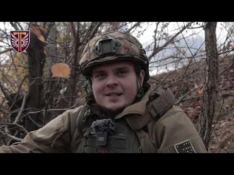 Будні пілота БПЛА 77-ї окремої аеромобільної бригади - YouTube