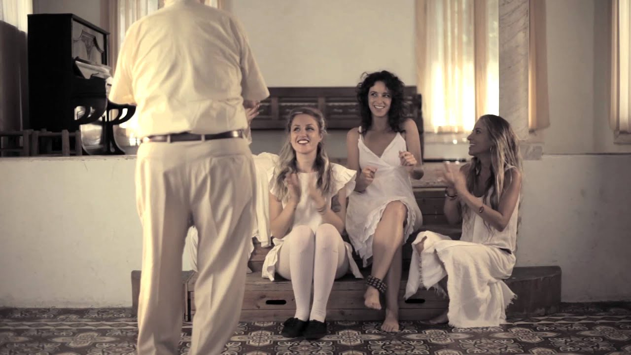 Maurice el Medioni Ahla Sahla-Official Clip