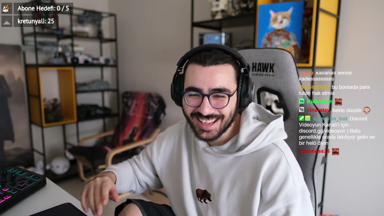 Videoyun - VeBitcoin Dolandırıcılığı Hakkında KonuşuyorMüşteri Hizmetleri Mesajlarına Bakıyor