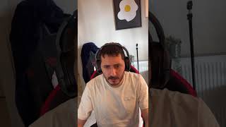 kötü oynayan takım arkadaşını zorbalama işi