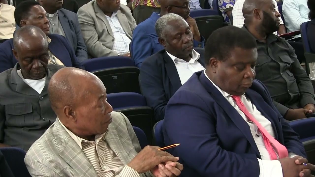 LA UNGE INAUGURA EL I SEMINARIO SOBRE EDUCACIÓN FÍSICA EN COLABORACIÓN CON LA UCM