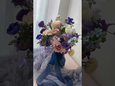 Behind the scenes making sure they are perfect before delivery #sgflorist #flower #dayinmylife