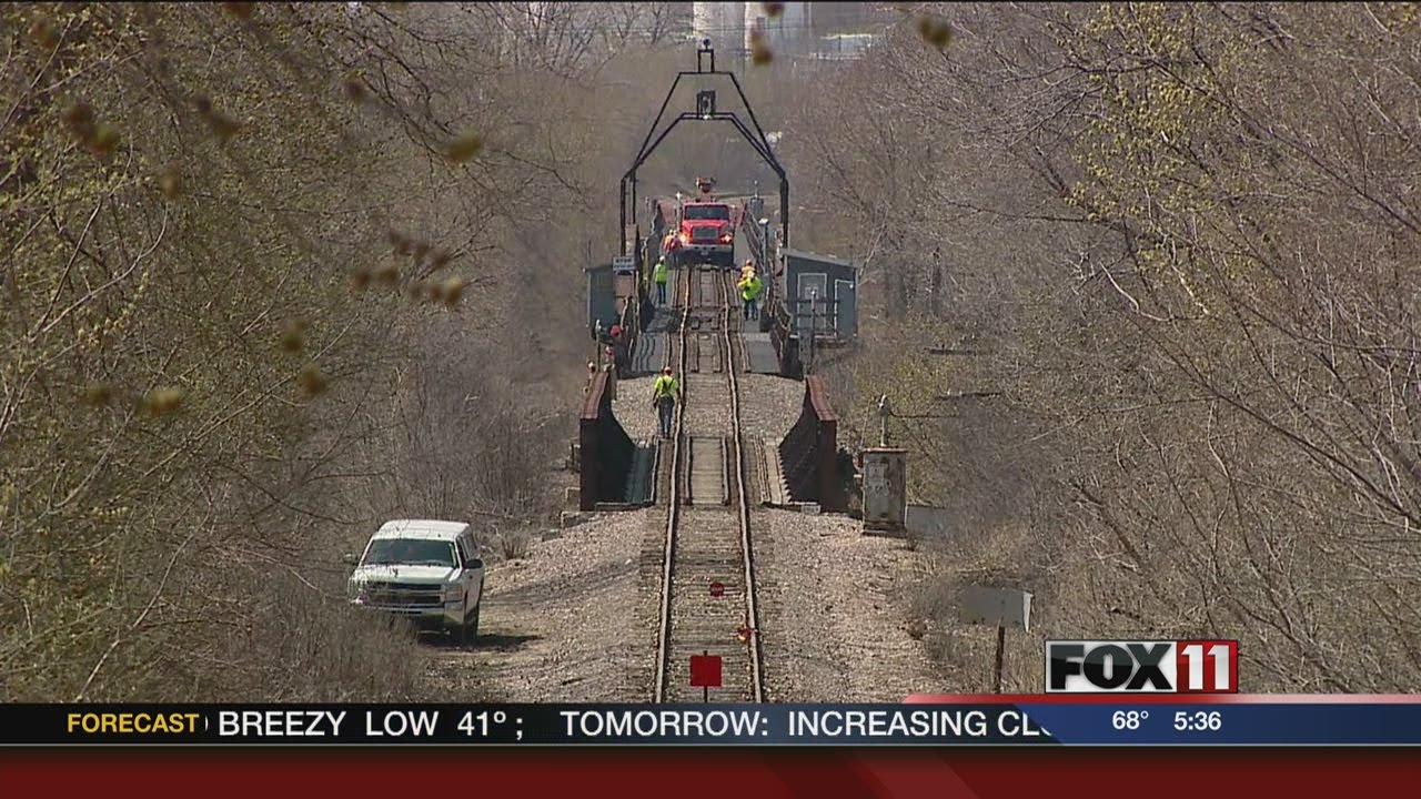 5P WED TRAIN BRIDGE DAMAGED