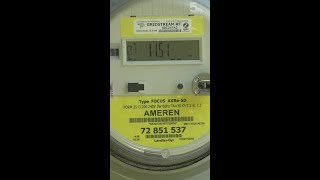 Hawley demands Ameren justify power bill increases as data centers spread throughout Missouri
